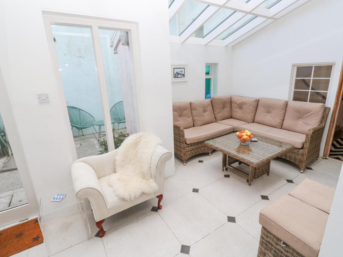Scillonia Villa เพนแซนซ์ ภายนอก รูปภาพ